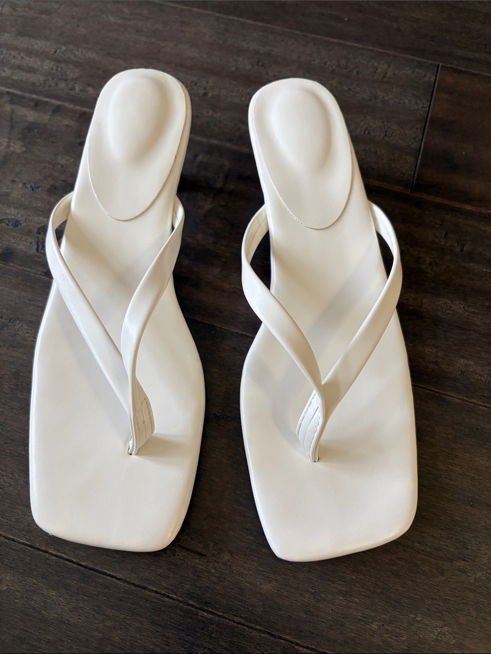 White Square-Toe Thong Sandals - Women Kitten heel